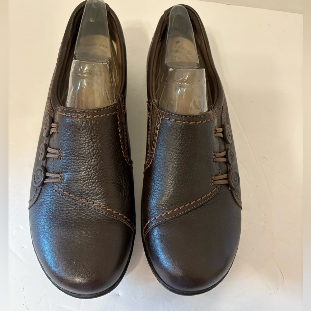 Clarks Ashland Eddie brown leather slip on loafers shoes size 8.5